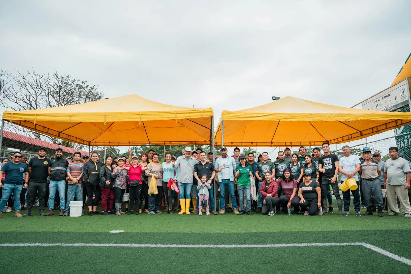 Personal del Gobierno Provincial y ciudadanía, participaron en la segunda jornada de restauración.