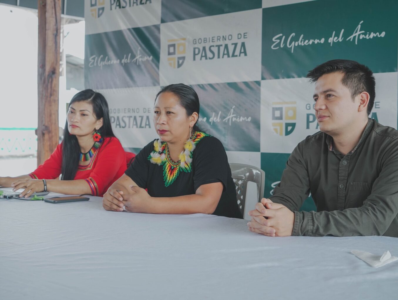 El compromiso de escuchar a nuestra gente.