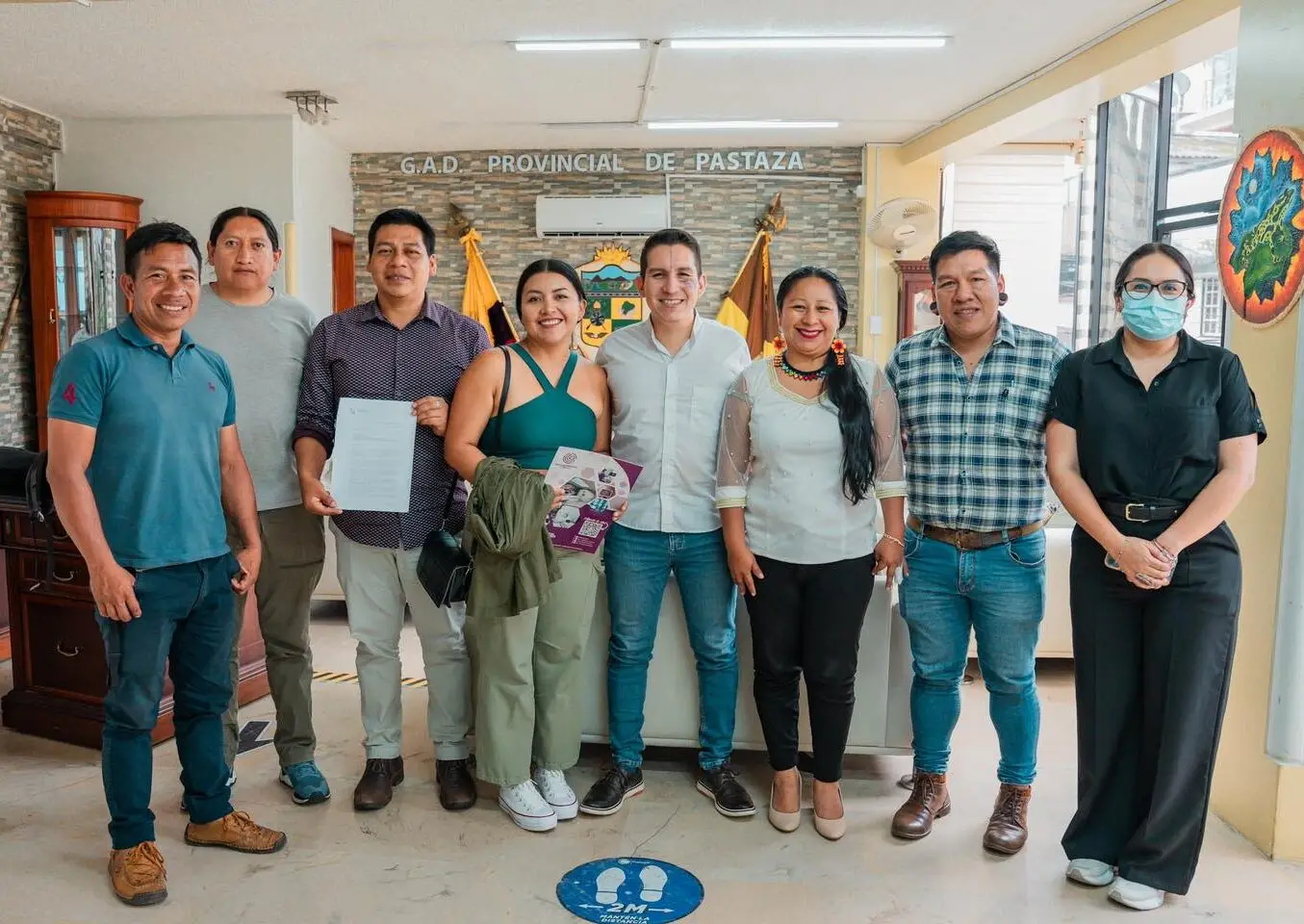 El prefecto de Pastaza André Granda, mantuvieron varias reuniones de trabajo con dirigentes de comunidades y sectores estratégicos.