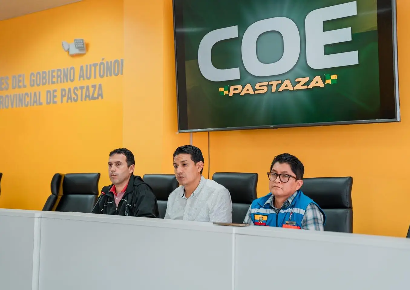 COE Provincial activado por emergencia del puente sobre el río Pindo.