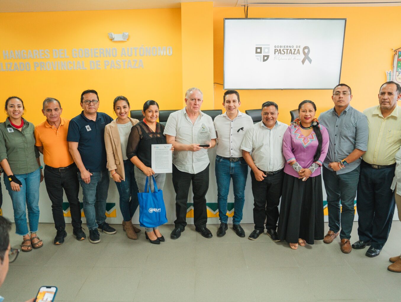 Defensoría del Pueblo de Ecuador , realizó una visita protocolaria al Gobierno de Pastaza.