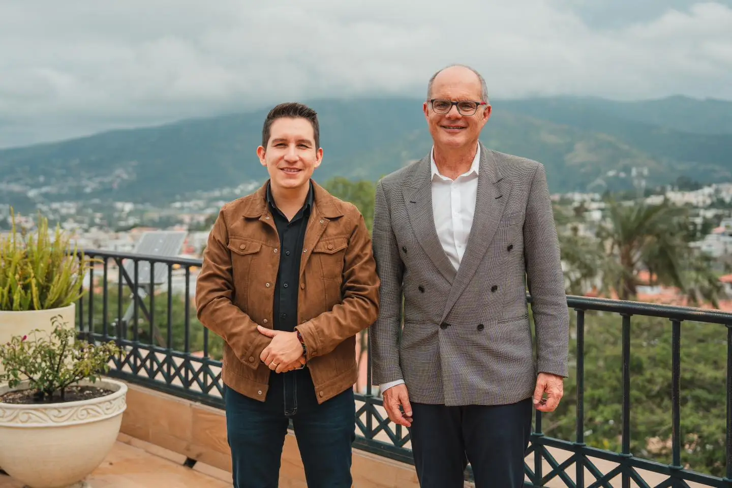Prefectura de Pastaza y la Universidad de San Francisco con intención de la firma de un convenio marco interinstitucional.