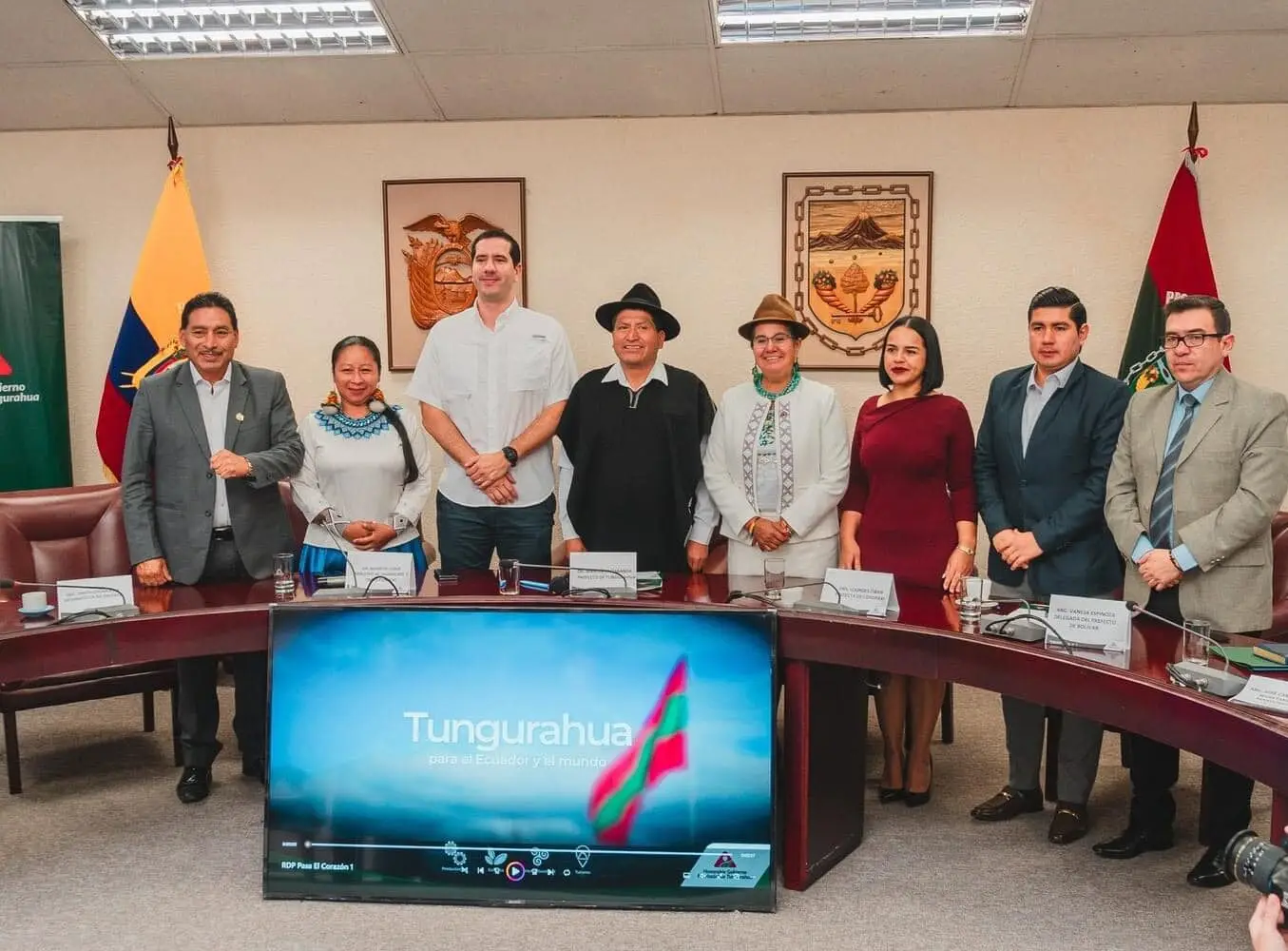 Viceprefecta participó en la sesión extraordinaria de la Mancomunidad de los Gobiernos Provinciales de la Zona Centro del Ecuador.