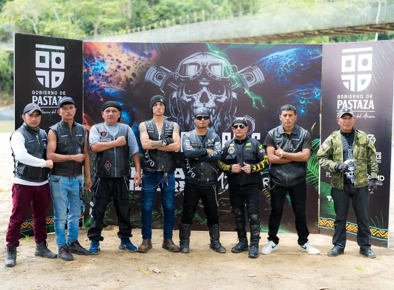 Apoyamos con ánimo eventos como el motoencuentro de los Selva Riders y el Autocross Asfáltico de la Escudería Amazónica.