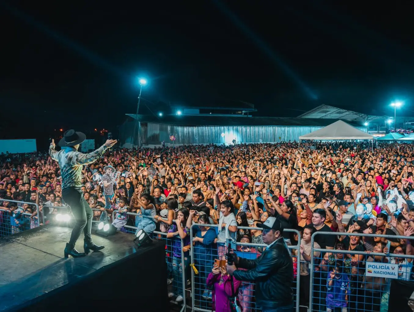 Qué celebración tan inolvidable ayer en la Plaza del Ánimo.