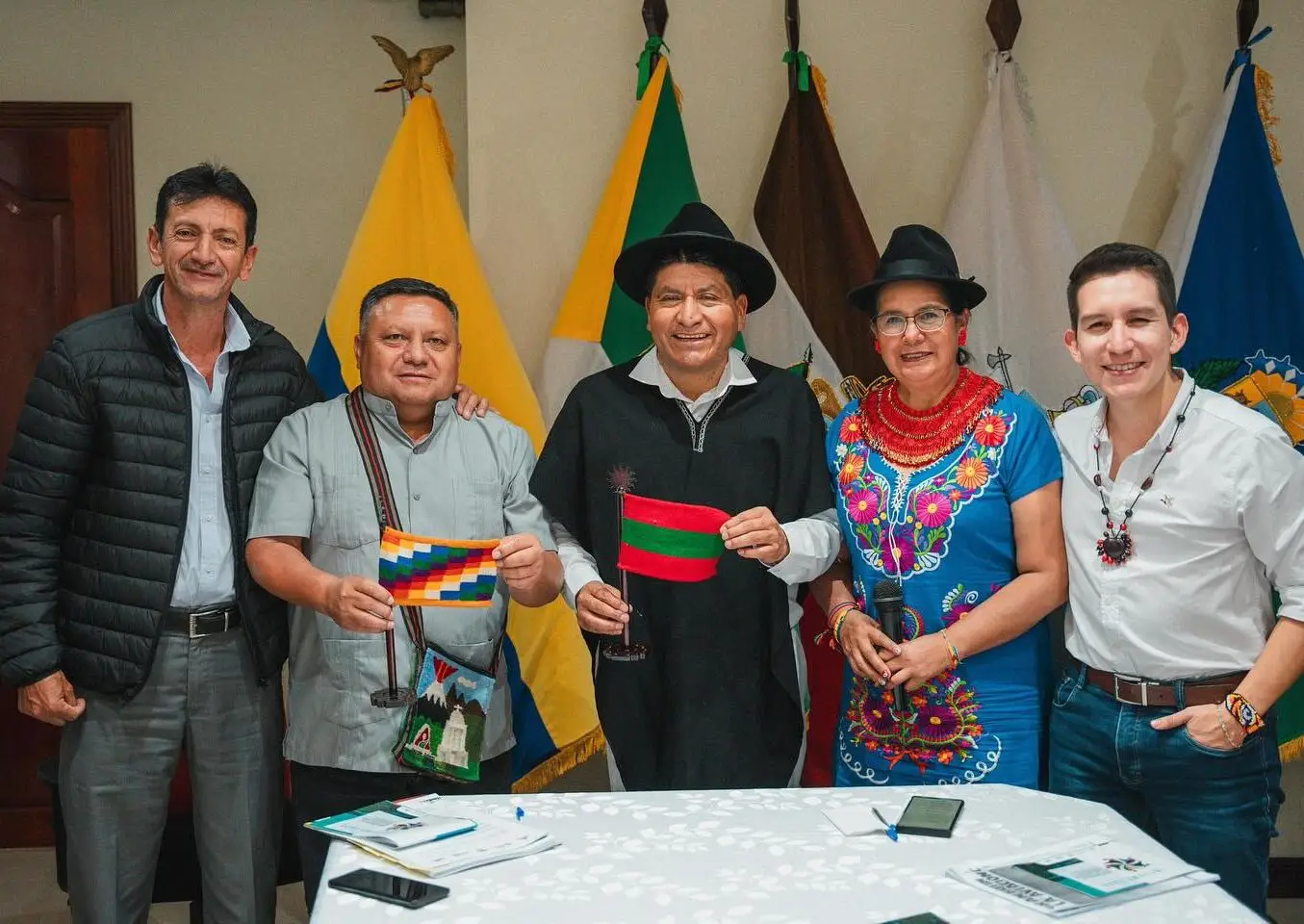 El prefecto de Pastaza André Granda, asiste a la asamblea general de la Mancomunidad de los Gobiernos Provinciales de la Zona Centro.