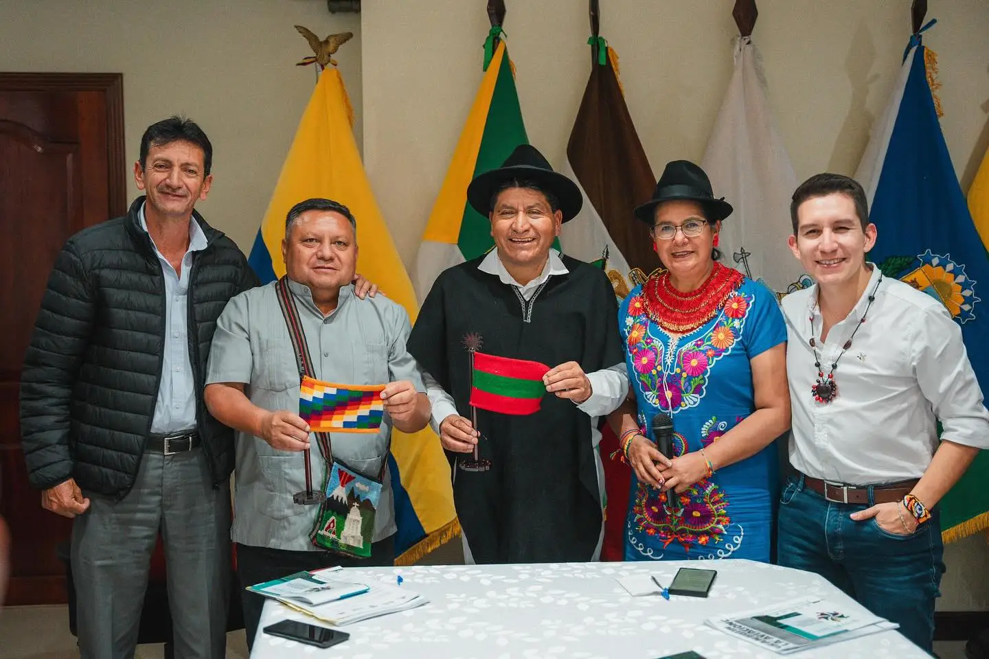 El prefecto de Pastaza André Granda, asiste a la asamblea general de la Mancomunidad de los Gobiernos Provinciales de la Zona Centro.