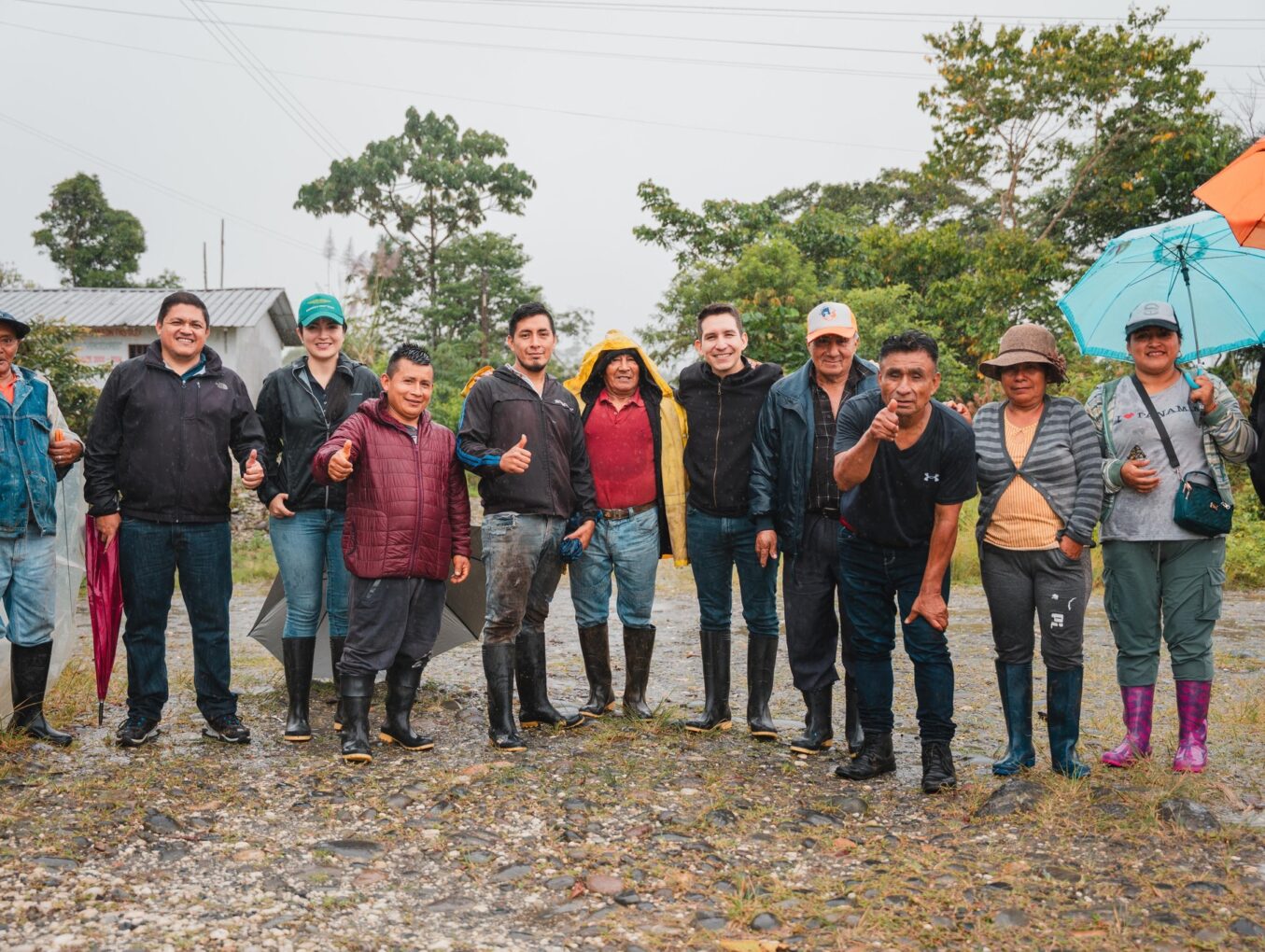El prefecto André Granda en territorio