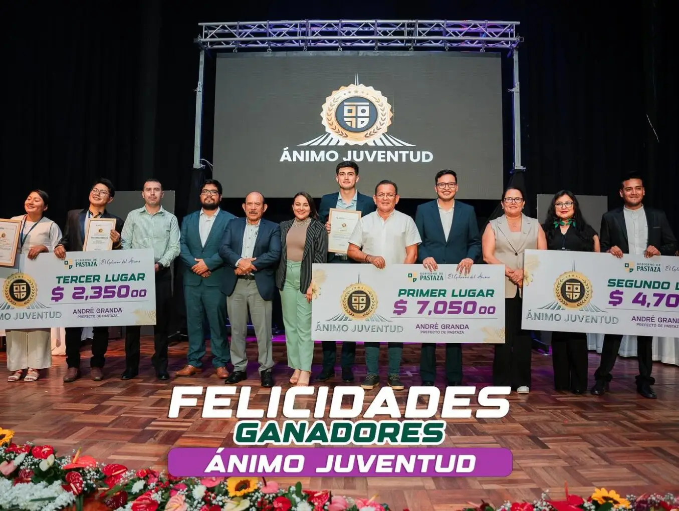 En la gran gala final del Concurso Ánimo Juventud, el Gobierno de Pastaza reconoció el talento y la creatividad de los jóvenes