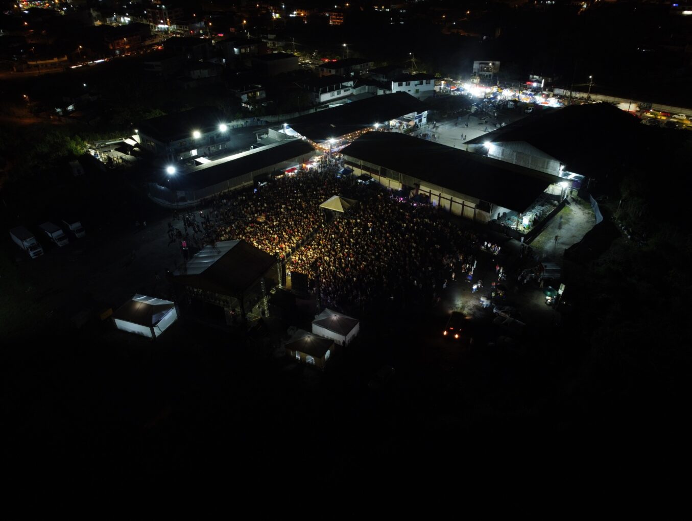 Miles se dieron cita a la Plaza del Ánimo