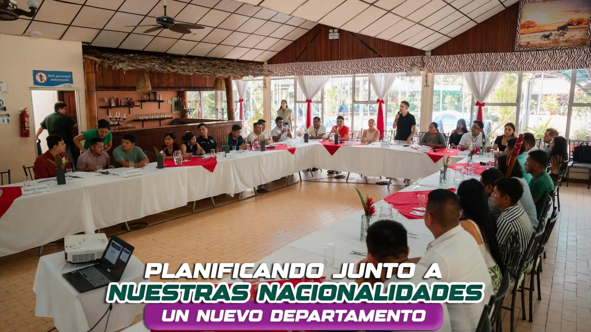El Prefecto de Pastaza, junto a la Viceprefecta y equipo técnico mantuvieron una jornada de diálogo intercultural con delegados y dirigentes de las siete nacionalidades de la provincia.