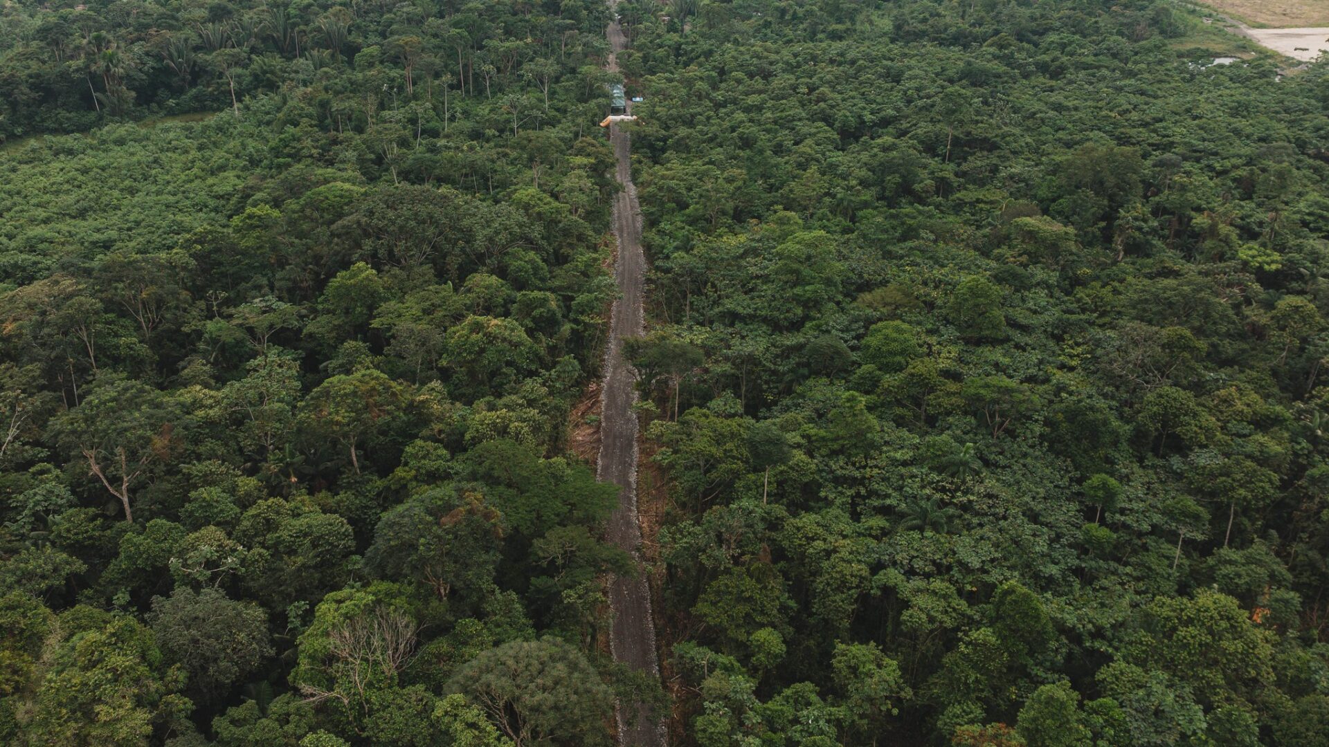 El prefecto entregó un nuevo afirmado para la comunidad Paushiyaku